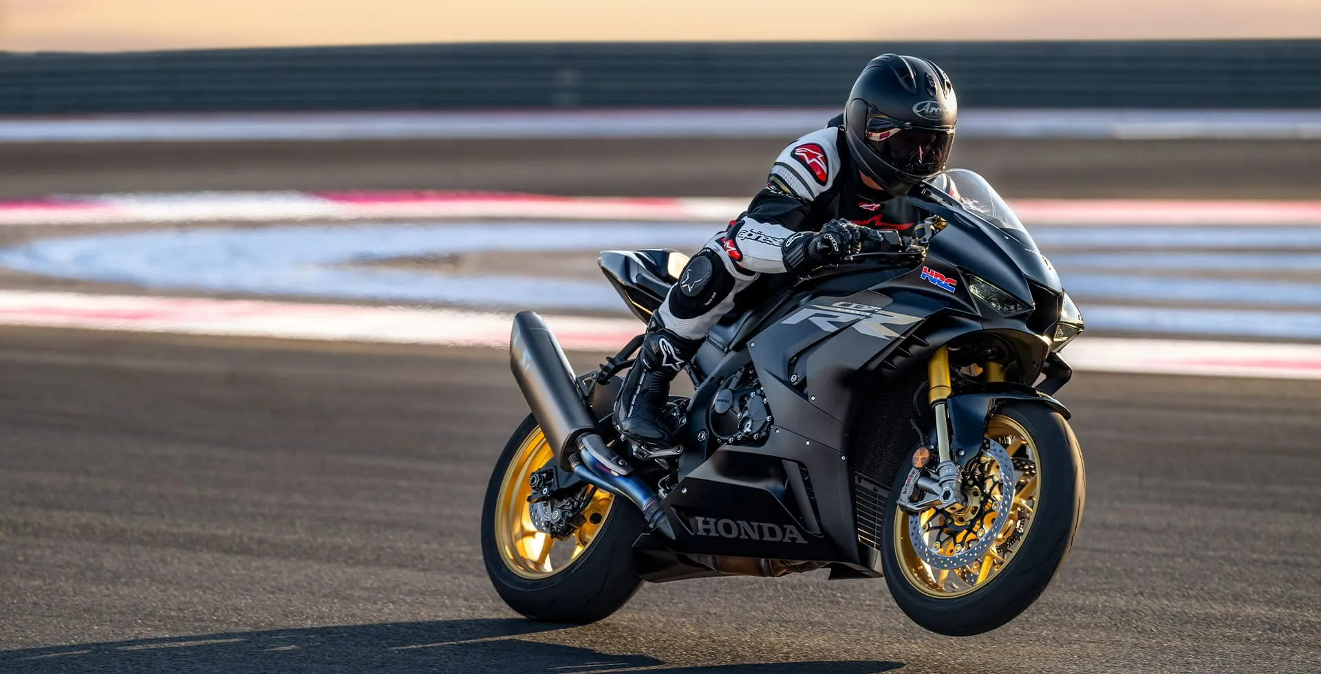 CBR 1000RR-R FIREBLADE SP  